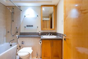 Lux BnB Greens & Views Lake View