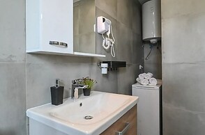 Pool apartments Banta A