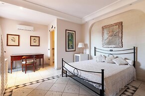 Villa Golia Pool Jacuzzi and Sauna