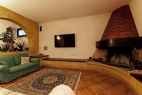 Villa Golia Pool Jacuzzi and Sauna
