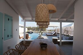 TIFFANYS VILLAS