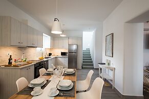 TIFFANYS VILLAS