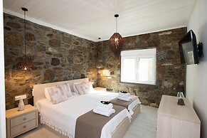 TIFFANYS VILLAS