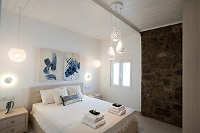 TIFFANYS VILLAS