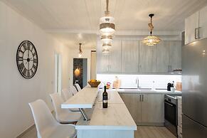TIFFANYS VILLAS