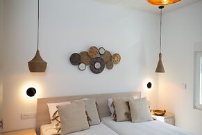 TIFFANYS VILLAS