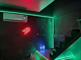 Doctor Alien Hostel