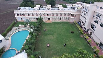 BR Resort & Club
