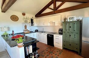 Tuscan Villa 5mins From Beach, Sleeps 8, ev Point