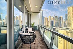 Exclusive 2BR Apt With Superb Balcony Marina Views