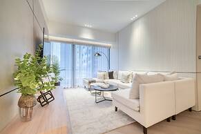 Exclusive 2BR Apt With Superb Balcony Marina Views