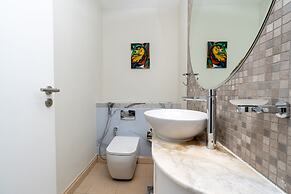 Vacay Lettings - Iris Blue