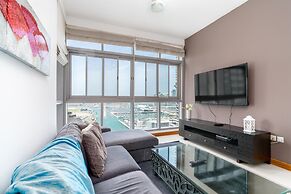 Vacay Lettings - Iris Blue