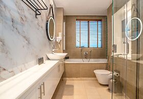 Vacay Lettings - Iris Blue