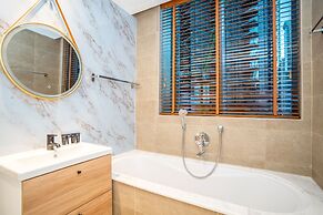 Vacay Lettings - Iris Blue