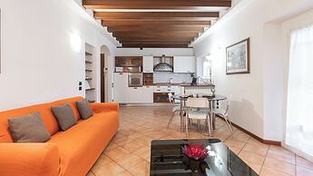 Italianway - Tadino 13 B