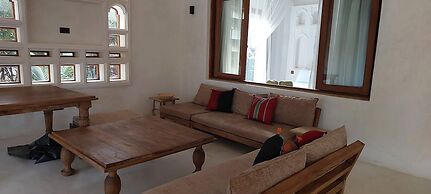 Al Mahali Villas