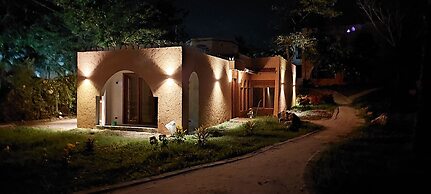 Al Mahali Villas