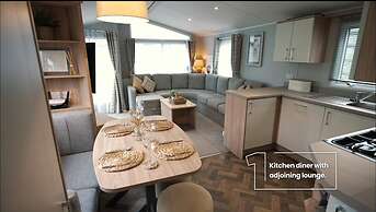 8 Guests - 3 Bedrooms - Pet Friendly - Lakeview