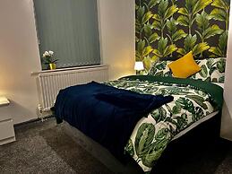 Charming 2-bedroom Home With Modern Amenities