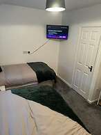 3 Floor 2 Bedroom House