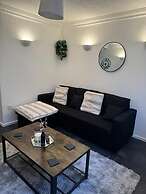 3 Floor 2 Bedroom House