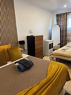 Aparts & Suites summer cascade Alvor