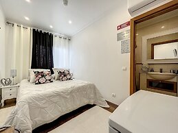 Aparts & Suites summer cascade Alvor