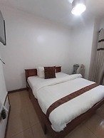 Happy Rhino Lodge