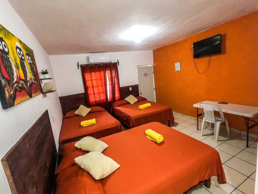 Hotel Estancia Moreno