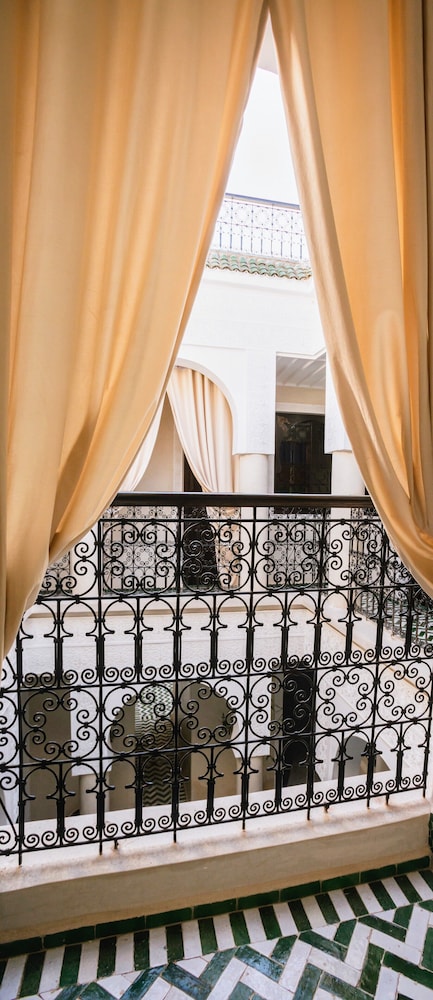 Riad Zazz