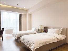 May Seven Hotel and Suites