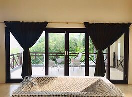 Imaj Private Villas