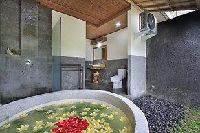 Belvilla Serene Hideaway Resort Monkey Forest