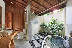 Belvilla Serene Hideaway Resort Monkey Forest