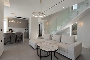 Kymothoe Elite Villas