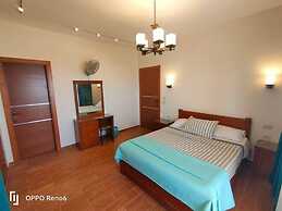 Luxury Half Villa Sea View