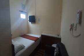 OYO 93668 Buah Batu Guest House