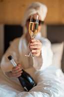 ADEA Lifestyle Suites