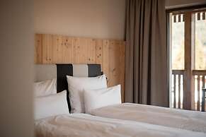 ADEA Lifestyle Suites