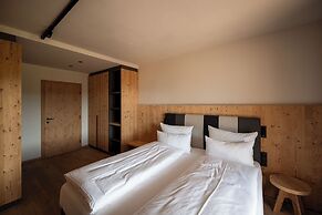 ADEA Lifestyle Suites
