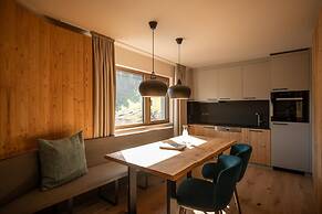ADEA Lifestyle Suites