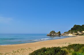 Luxury Loft Apartment With Pool Pelekas Beach Corfu