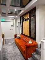53 Luxury Rooms