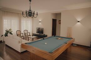 Chalet De La Croix