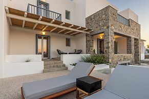 Manesis Suites