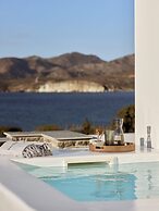 Manesis Suites