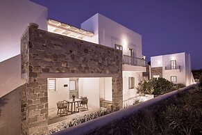 Manesis Suites