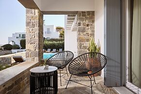Manesis Suites
