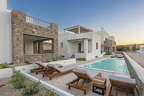 Manesis Suites